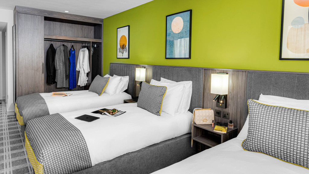 Plaza Hotel Tallaght