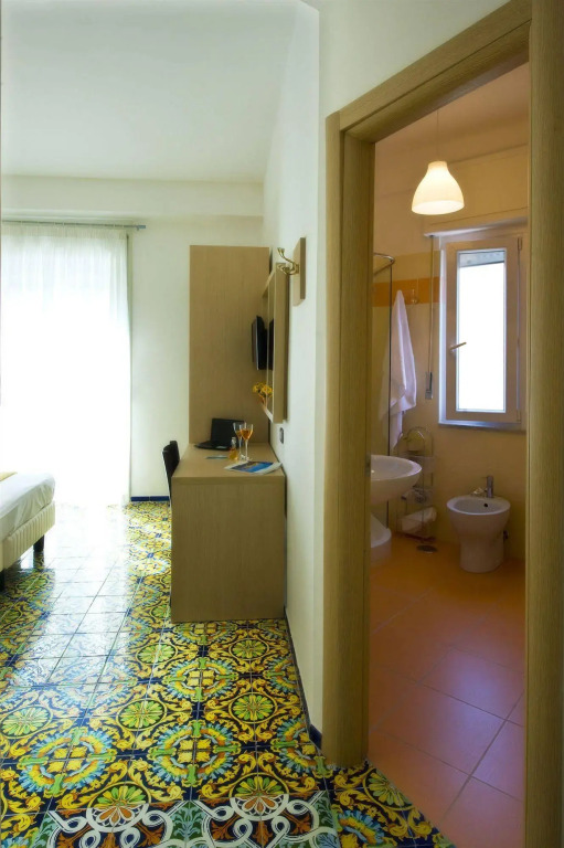 Hotel Torre Di Milo