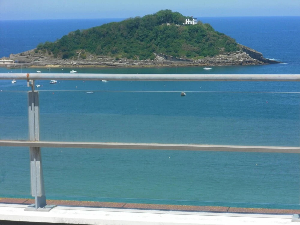 Apartment With 2 Bedrooms in Donostia, With Furnished Terrace and Wifi Near the Beach