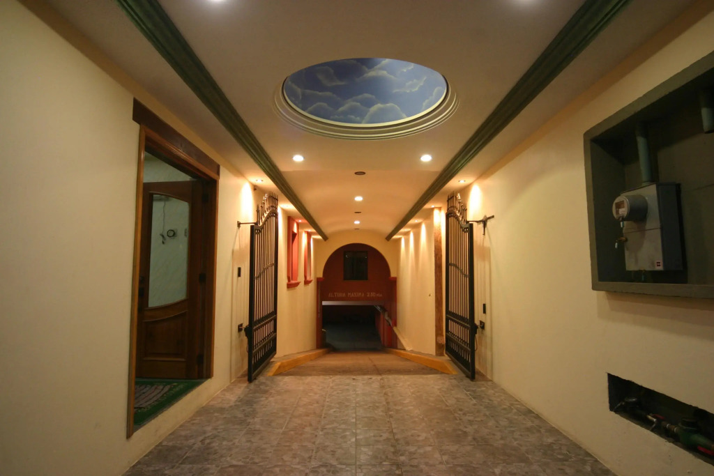 Hotel Cantera Real