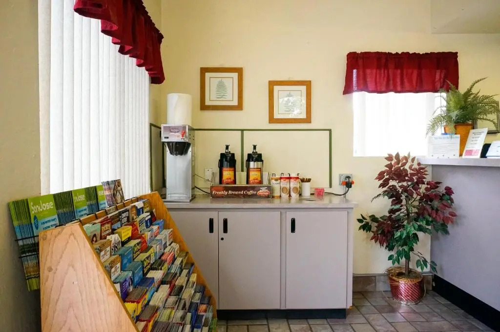 E-Z 8 Motel San Jose 1
