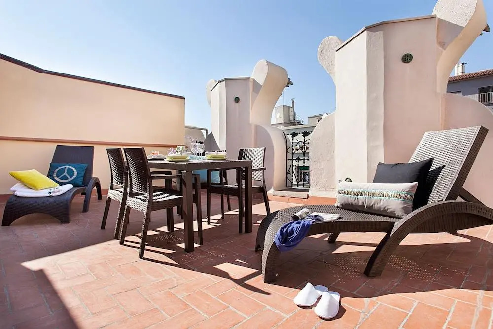 Rambla Paris Attic Apartment