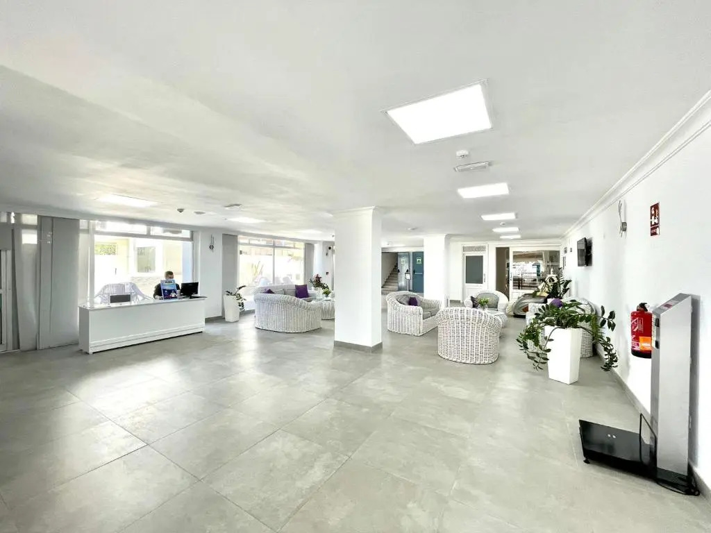 Estudio reformado, Wifi, pool, a 250 metros de Playa Jardin in Puerto de la Cruz