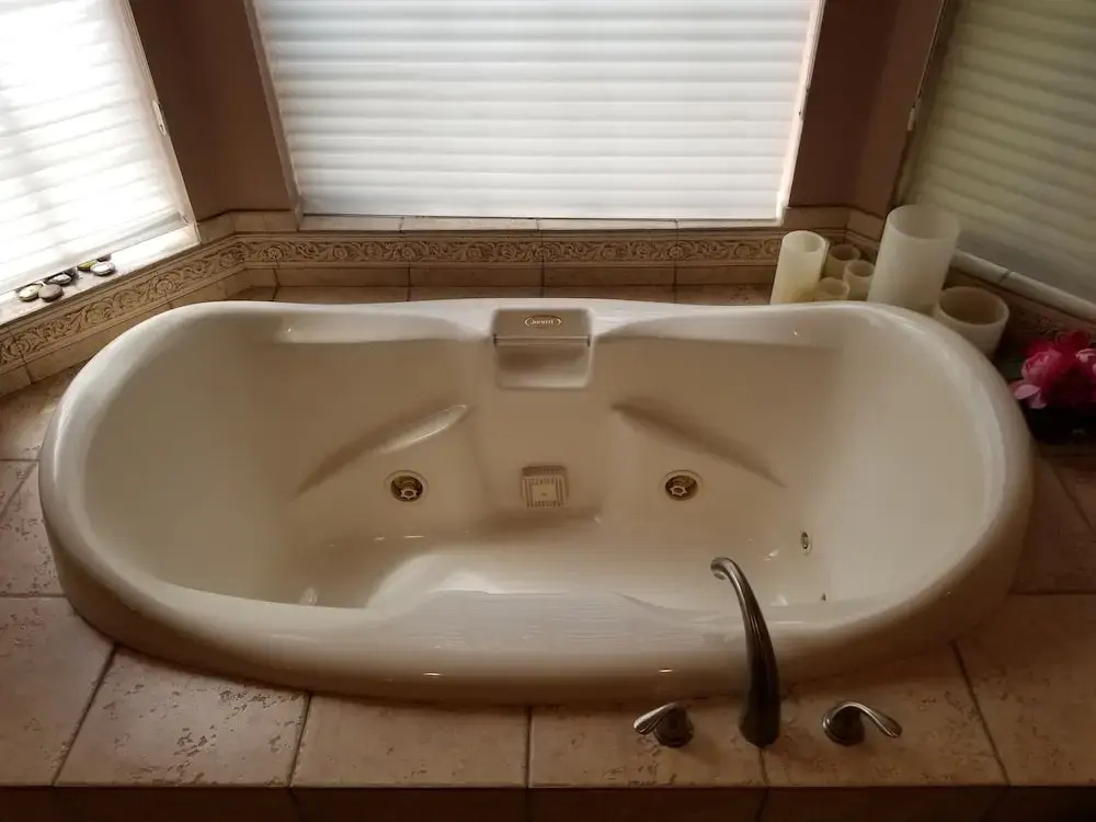 Mansion Getaway - Sleeps 24