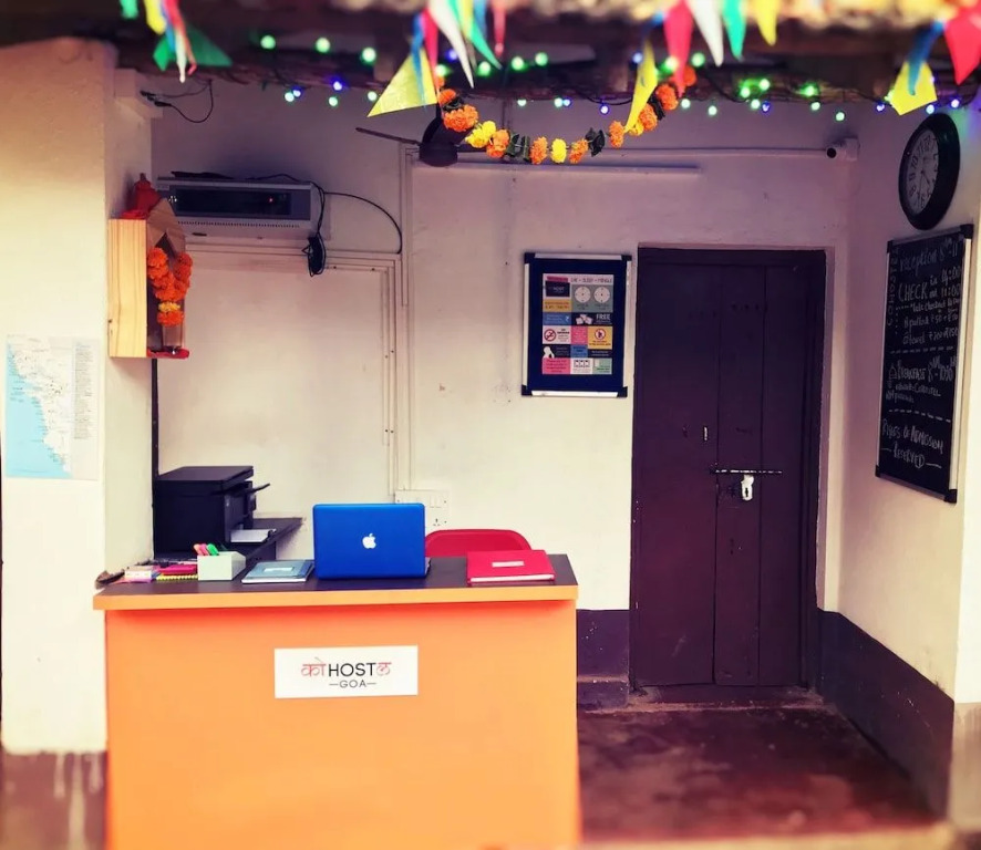 Cohostel