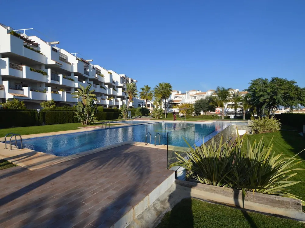 Lovely Apartment in Valencia near Sea
