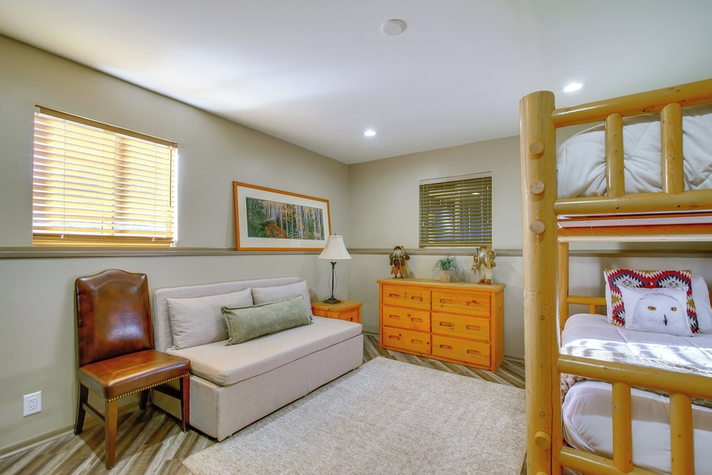 Walk to Cabriolet Lift! 3,600-sq-ft Family Home