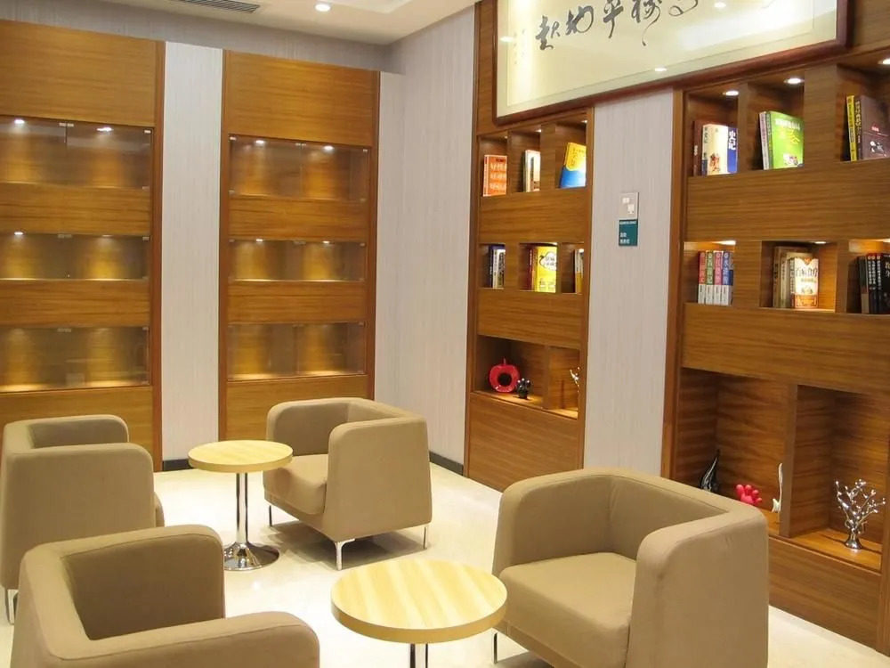 City Comfort Inn