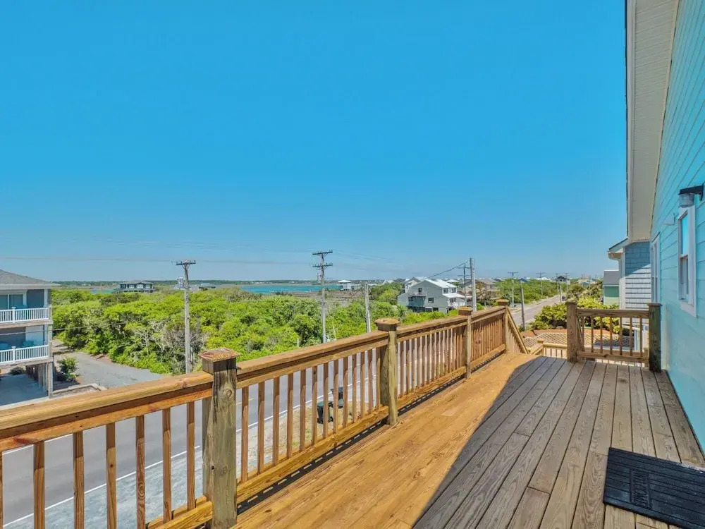 Walking on Sunshine by Topsail Realty