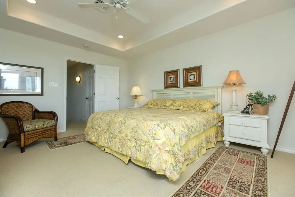 4br/3ba Ocean Bay Beach House 4 Bedrooms 3 Bathrooms Home