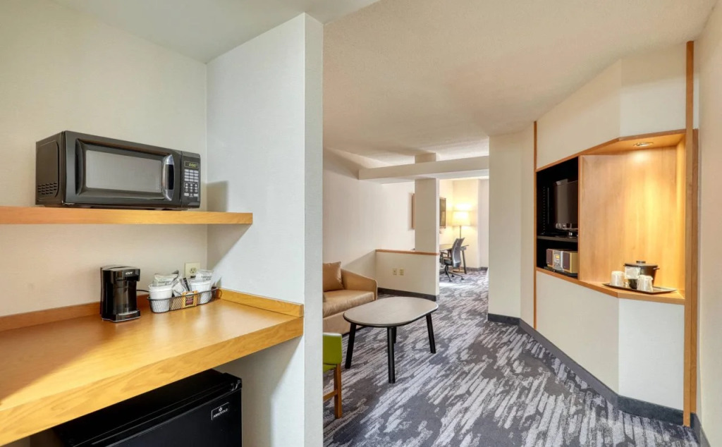 Fairfield Inn & Suites Woodbridge