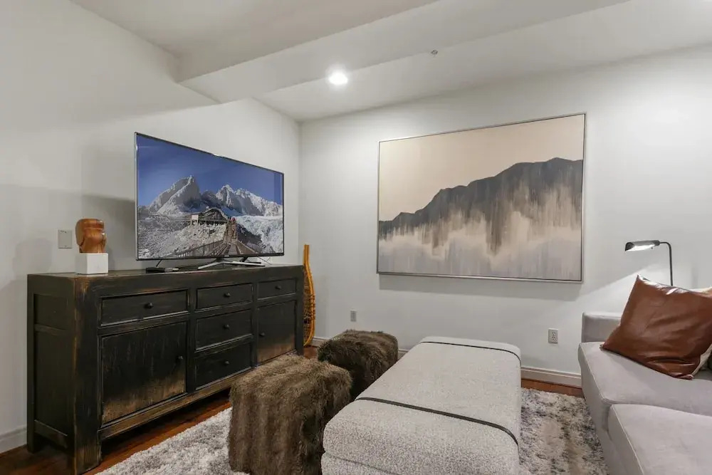 Trail's End Lodge at Deer Valley Resort - Two Bedroom Residence with Den and Spa #102 2 Condo