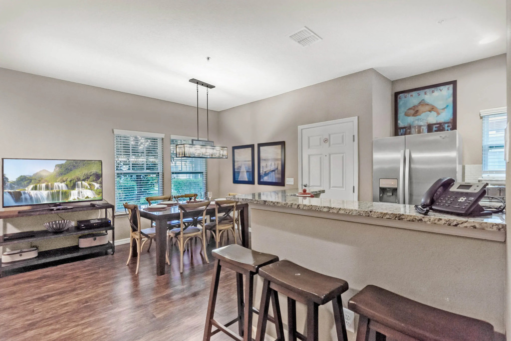 4 Bedrooms / 3 Bathrooms / West Lucaya (3214 GL), Kissimmee, US