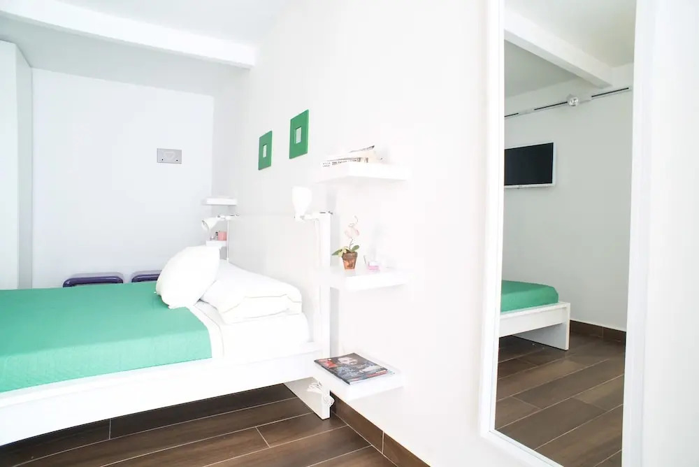 Napoli Squares Suites