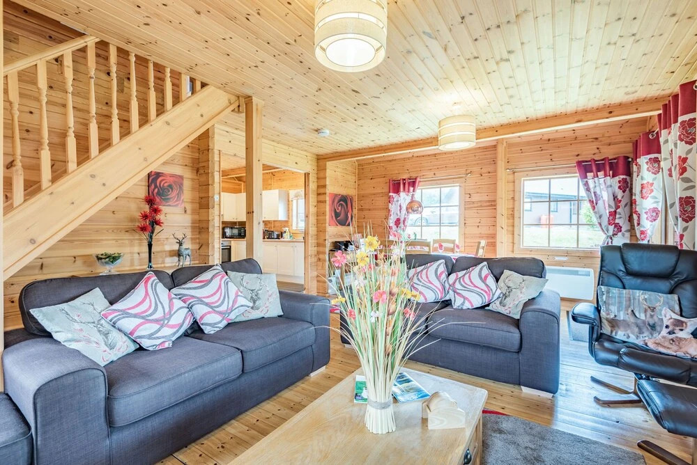 Robin Lodge