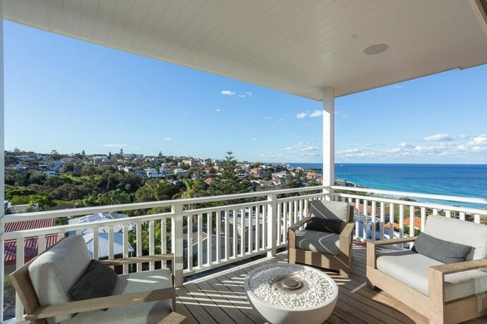 Bronte Pacific Views by Onefinestay