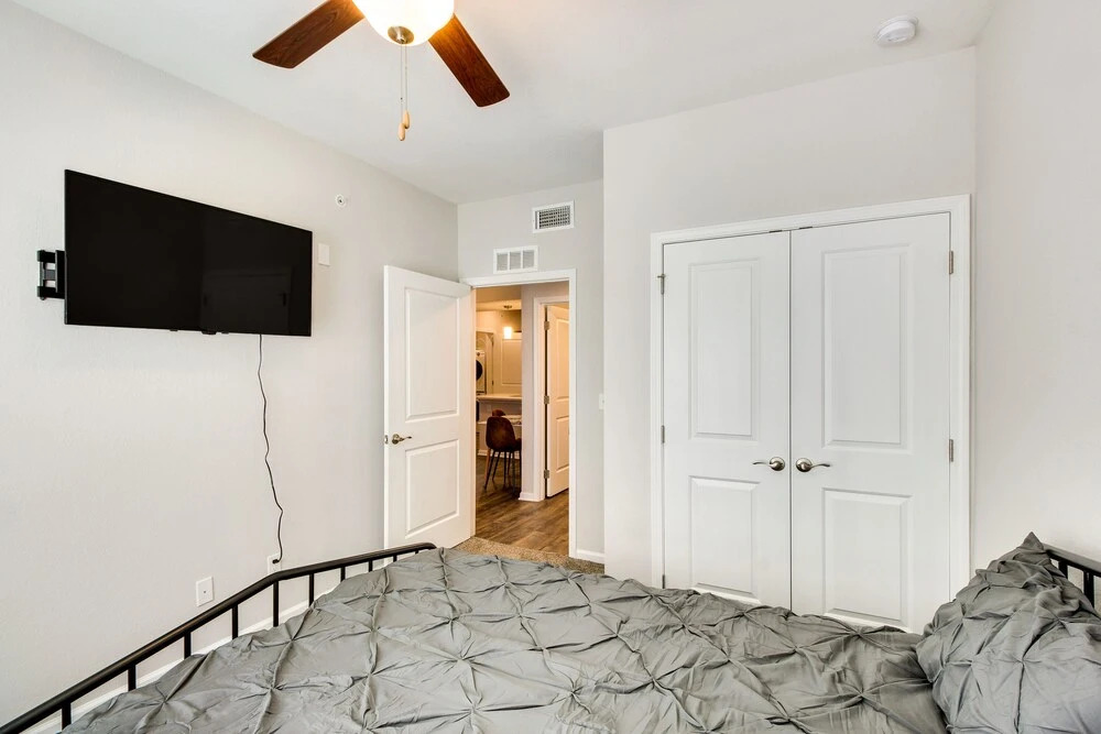 Emporia Apt w/ Playground: 2 Mi to Main Street!