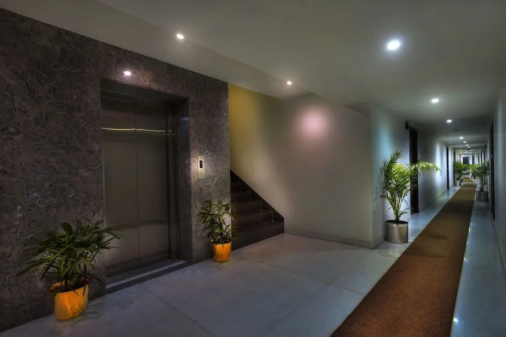 Hotel Dazzle