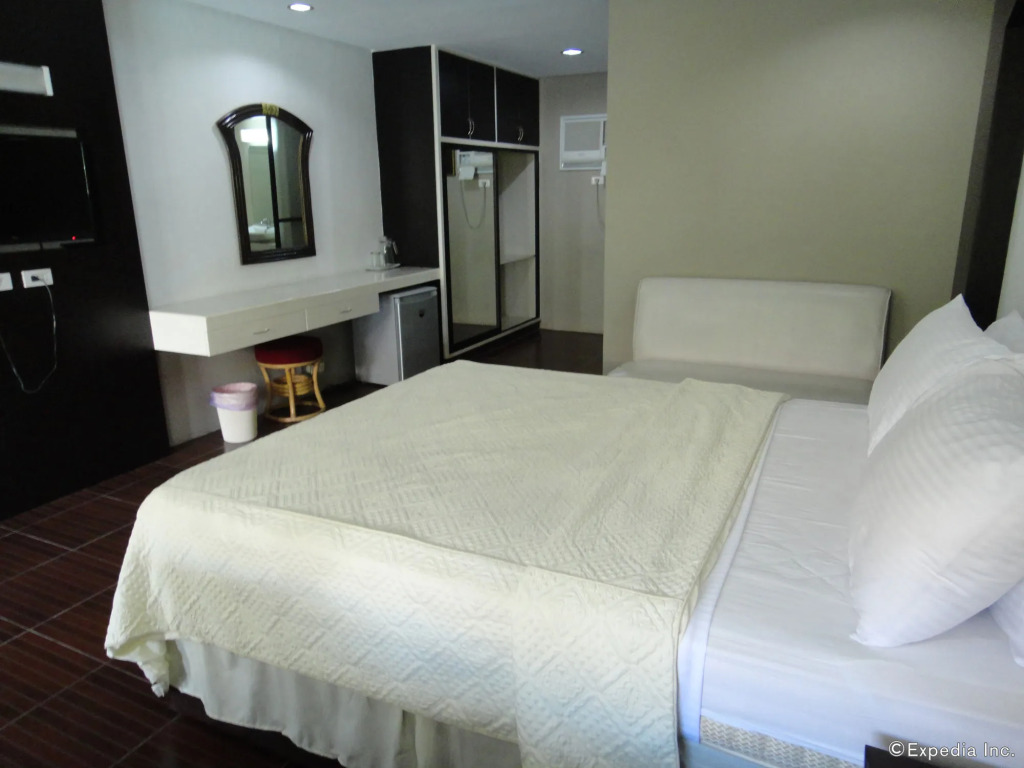 Maharajah Hotel Angeles City