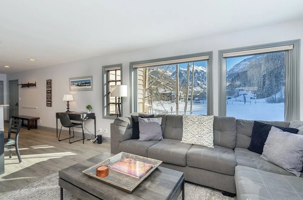 Etta Place 111 2 Bedroom Condo by RedAwning