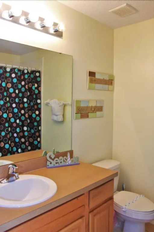 Family Friendly 4 Bed/3 Bath SPA-Pool Home in High