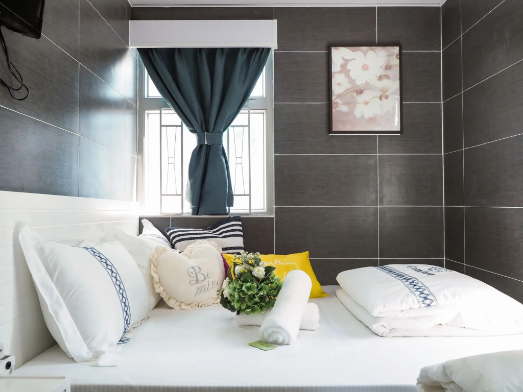 Whole Sunshine International Guest House