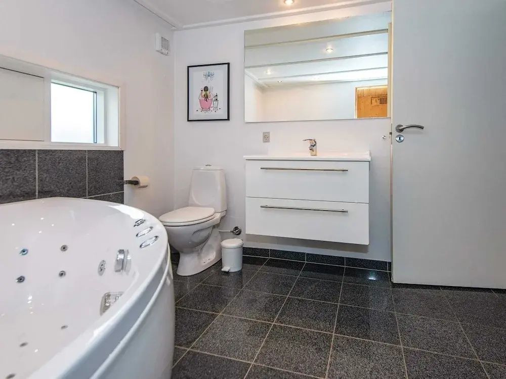 6 Person Holiday Home in Aabenraa