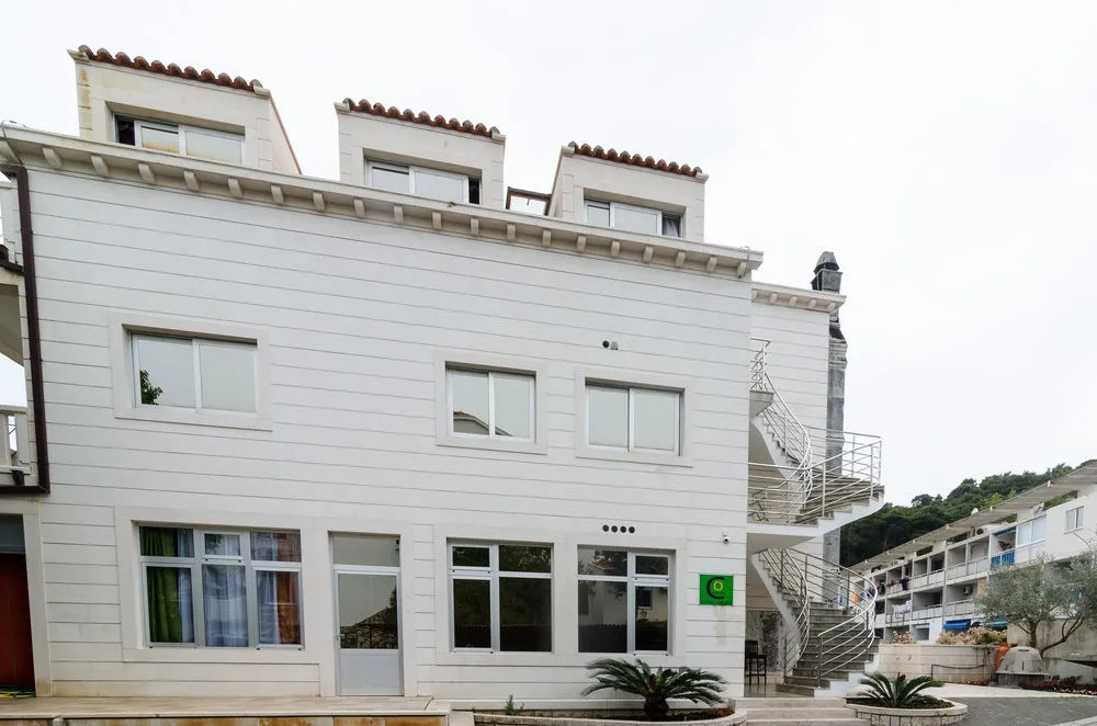 Cocoon Hostel