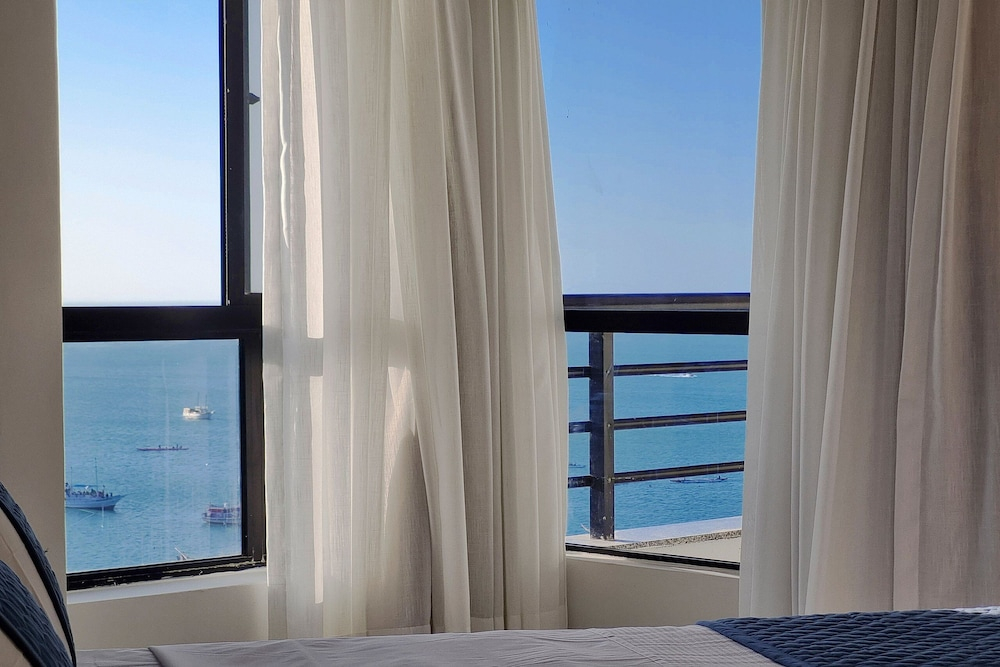 Iate Plaza #1404 - Studio Vista Mar por Carpediem