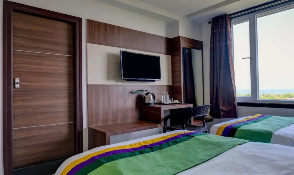 Treebo Rushi Grand, 1 km to Rushikonda Beach