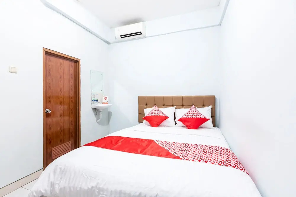 Cemara Gading by OYO Rooms