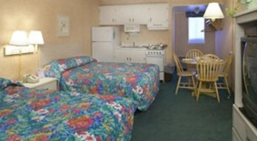 Shangri-La Motel
