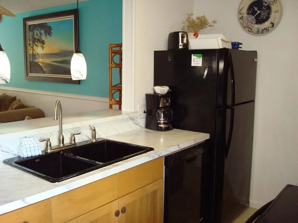 Coastal Nest 207BH