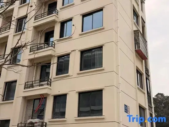We Hotel