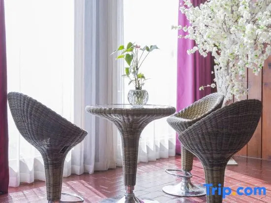 Yishiqingyuan Sea View Boutique Inn