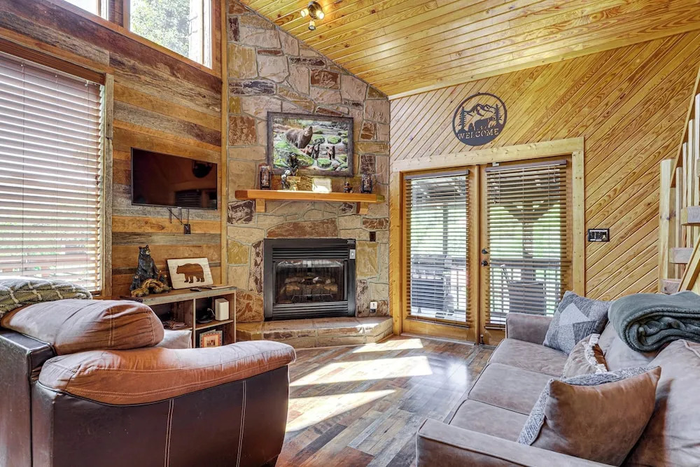 Views, Fire Pit + Game Room: Smoky Mountain Cabin