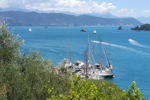 Flat 1 Bedroom 1 Bathroom - Portovenere