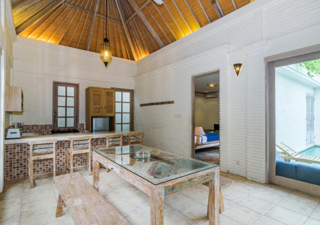Artemis Villa Hotel