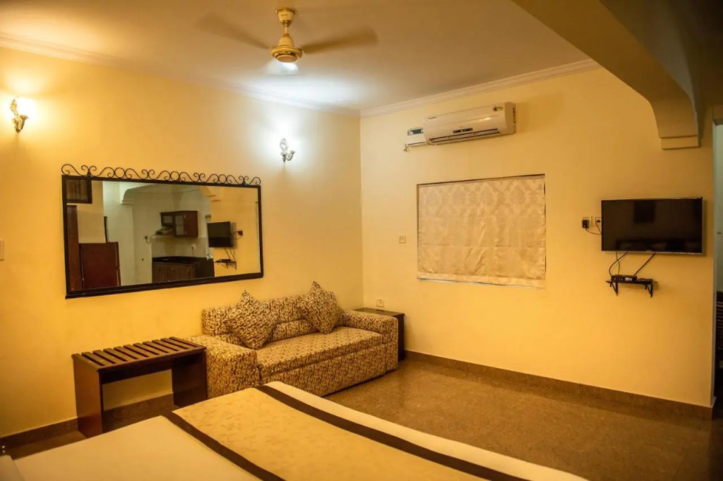Hotel Maitri Sweet Living