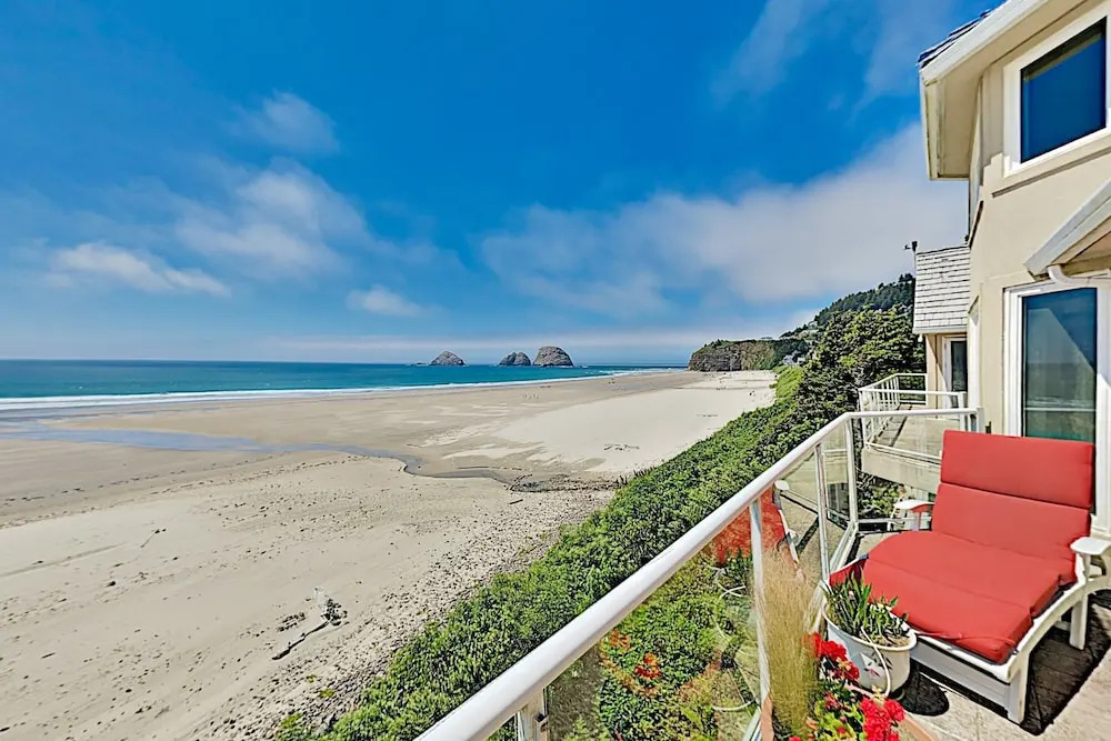 Spectacular Oceanfront Chateau Steps To Beach 3 Bedroom Home