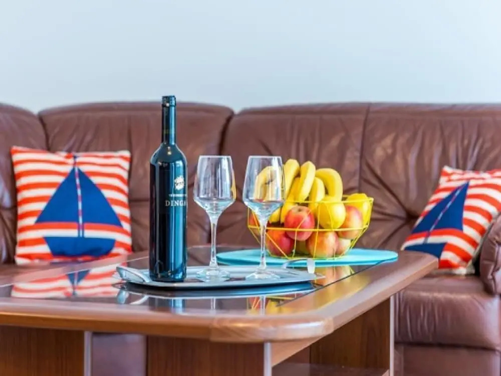 Feel Good Apartment