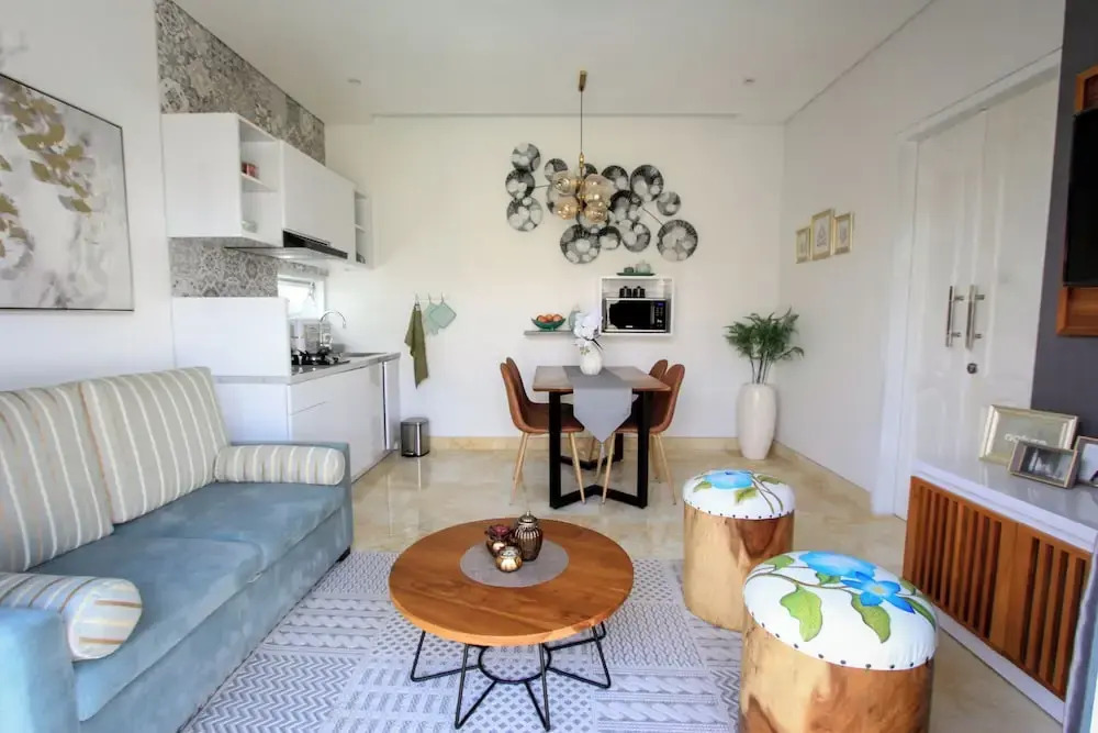 Saka Luxury Villa
