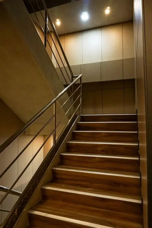 Emmaus condotel