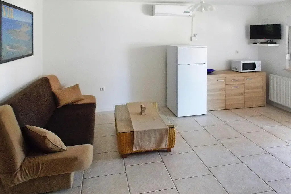 Apartment in Vir at 500 m from the restaurants