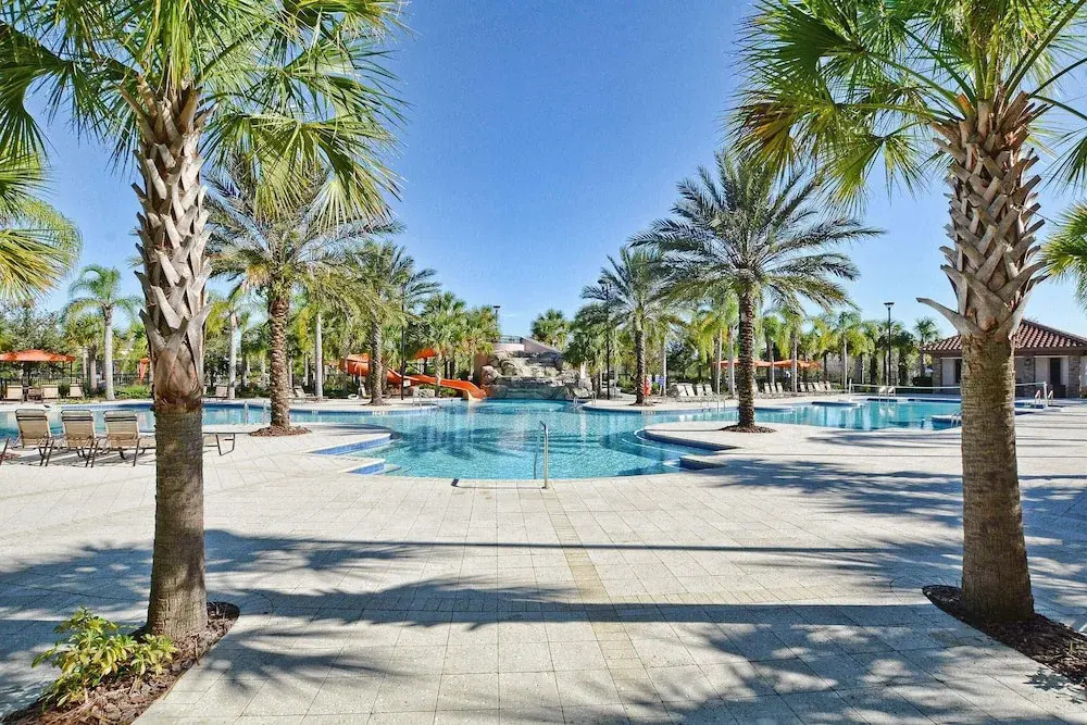 Lake View Home, Lavish Home With Big Pool Area, CDC Standards #7st556