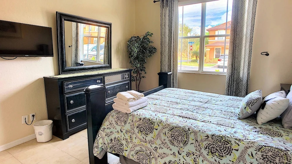 Regal Oaks 2720