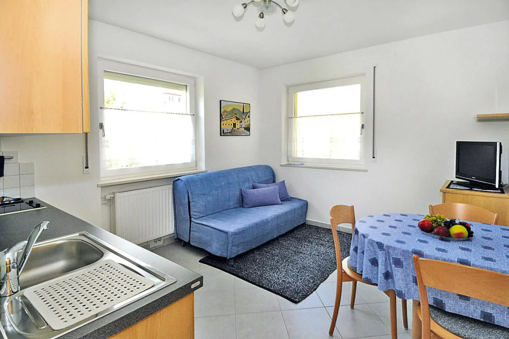in Schlanders with 1 bedrooms and 1 bathrooms