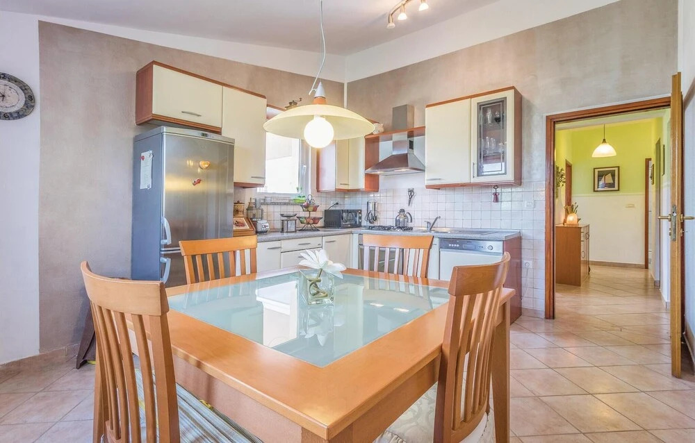 Awesome Apartment in Pula With 3 Bedrooms and Wifi