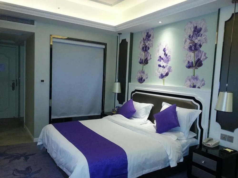 Chengdu Prostoy Hotel