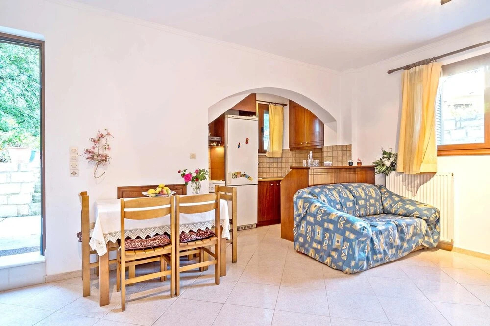 Apartment With one Bedroom in Atsipópoulo, With Furnished Garden - 10